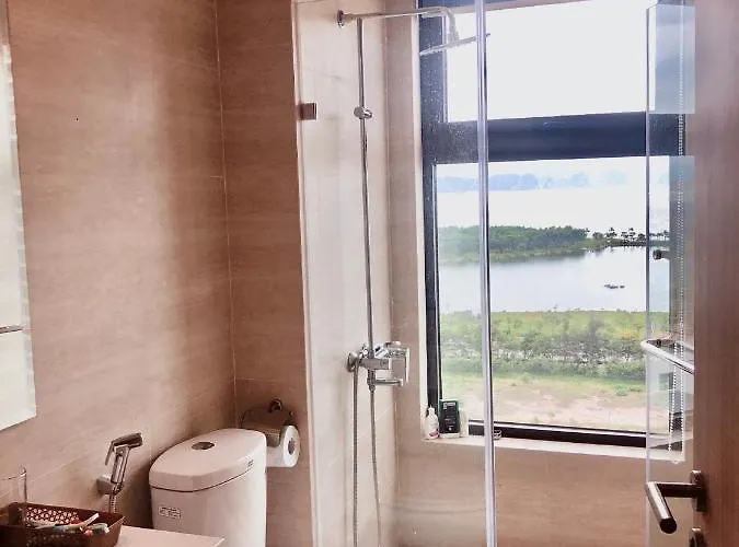 Golden Sunshine Studio-sea View &nelflix Free Ha Long